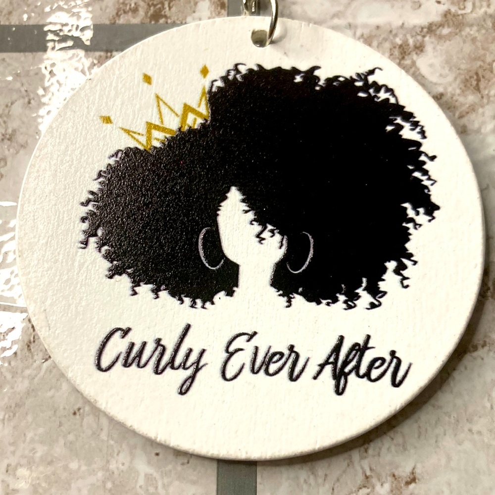 Painted wood earrings white gold black